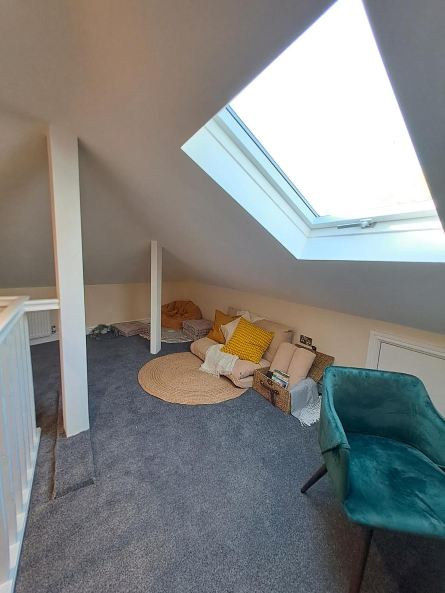 Апартаменты Modern Cosy Corner Flat 3 Bed And Loft Sleep 7 People Лондон Экстерьер фото