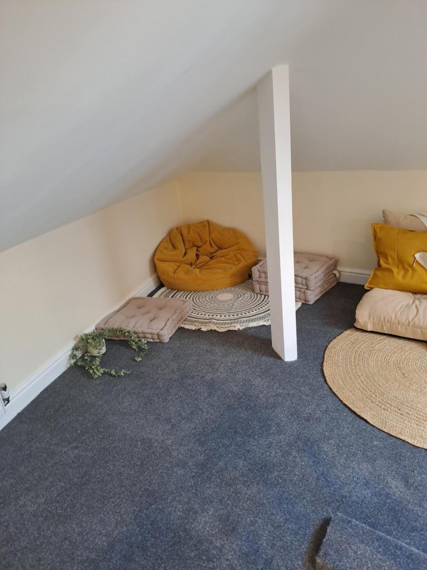 Апартаменты Modern Cosy Corner Flat 3 Bed And Loft Sleep 7 People Лондон Экстерьер фото